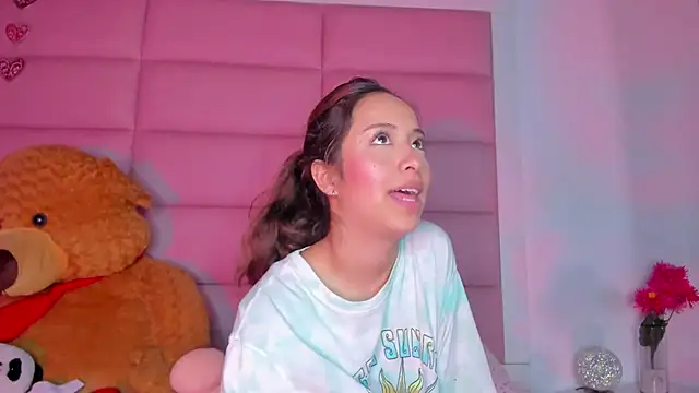 little-Emma online show from February 2025 06:12:01 AM