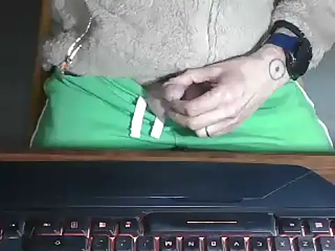 Adri gard online show from March 2025 09:16:01 PM