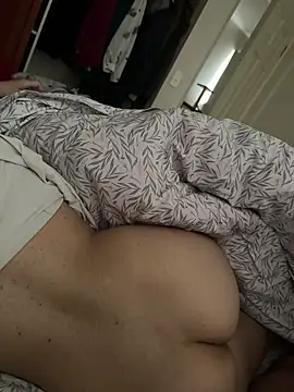 Reinacatchile online show from December 2024 11:55:02 AM