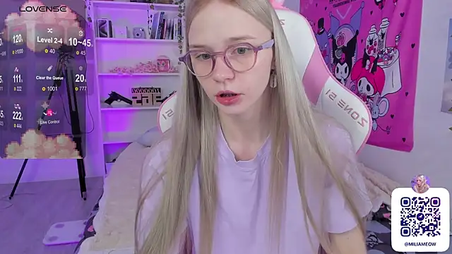 Snapshot of Milia_Parker chatting on February 2025 01:55:01 AM Milia Parker online show from February 2025 01:55:01 AM