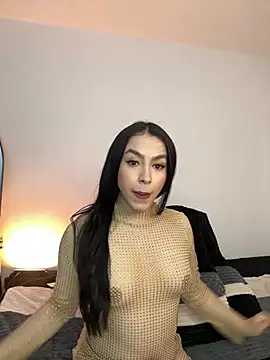 Vonmodel1 online show from April 2026 01:03:02 PM