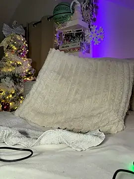 JezzyHill online show from December 2025 07:53:02 PM