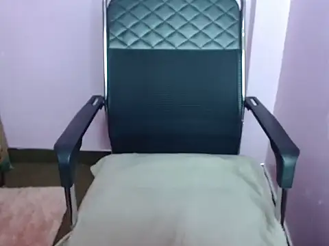 massive squirts online show from February 2026 01:18:01 PM