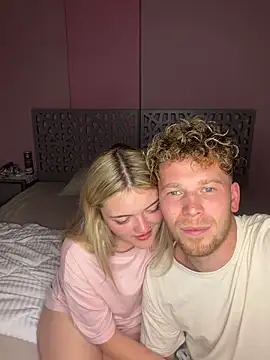 Snapshot of NickyGold_Official chatting on February 2026 09:24:01 PM NickyGold Official online show from February 2026 09:24:01 PM