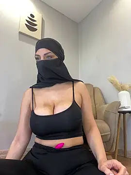 Amberonee31 online show from March 2026 07:58:01 AM