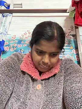 Snapshot of Beauty-queen chatting on January 2025 01:20:02 PM Beauty-queen online show from January 2025 01:20:02 PM