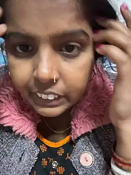 Snapshot of Beauty-queen chatting on February 2025 11:56:01 AM Beauty-queen online show from February 2025 11:56:01 AM