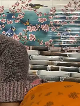 Snapshot of Beauty-queen chatting on February 2025 12:55:02 PM Beauty-queen online show from February 2025 12:55:02 PM