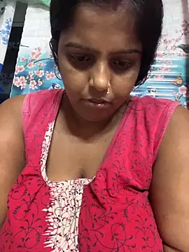 Snapshot of Beauty-queen chatting on October 2025 10:58:02 AM Beauty-queen online show from October 2025 10:58:02 AM