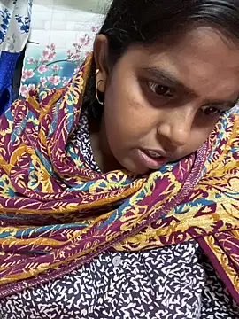 Beauty-queen online show from December 2025 10:42:01 AM