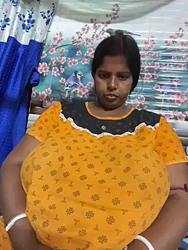 Beauty-queen online show from March 2026 02:13:02 PM