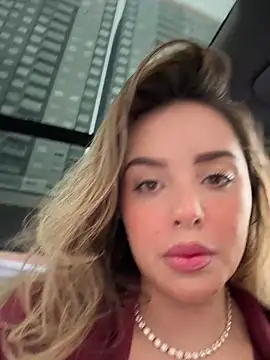 Snapshot of Alirawrz chatting on April 2026 12:28:02 PM Alirawrz online show from April 2026 12:28:02 PM