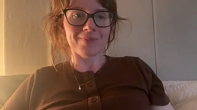 Snapshot of redheadrosie69 chatting on May 2026 07:11:02 PM redheadrosie69 online show from May 2026 07:11:02 PM