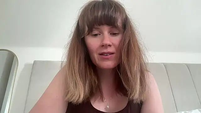 Snapshot of redheadrosie69 chatting on May 2026 09:17:02 AM redheadrosie69 online show from May 2026 09:17:02 AM