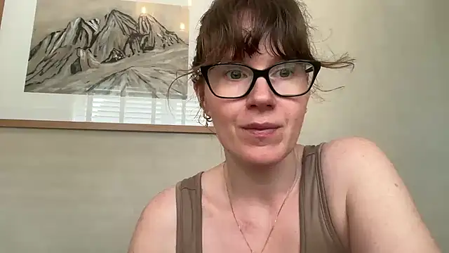 Snapshot of redheadrosie69 chatting on June 2026 09:42:02 AM redheadrosie69 online show from June 2026 09:42:02 AM