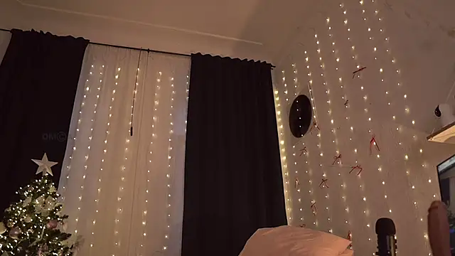 ifuckingtoy  online show from December 2025 12:54:01 PM