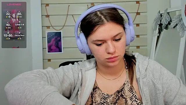 Josephine Kiss online show from January 2025 06:16:01 PM