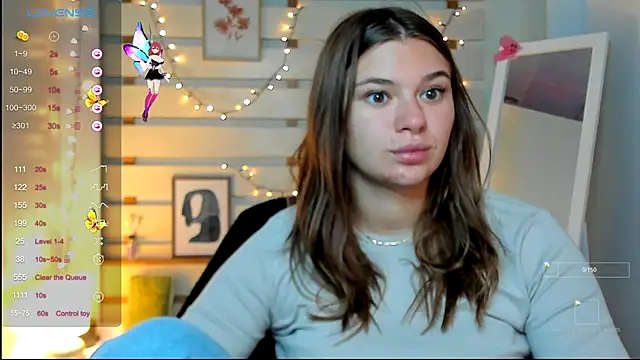 Josephine Kiss online show from September 2025 03:39:01 PM