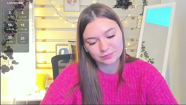 Snapshot of Josephine_Kiss chatting on February 2026 01:10:01 PM Josephine Kiss online show from February 2026 01:10:01 PM