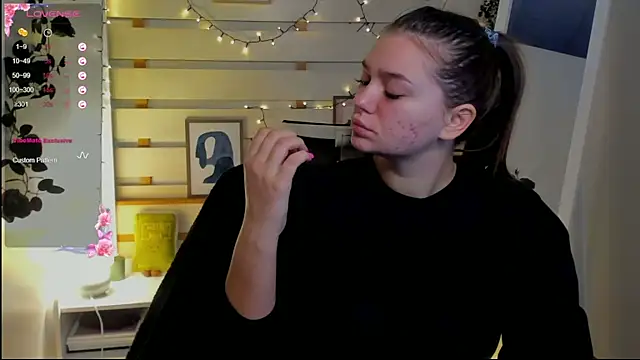 Snapshot of Josephine_Kiss chatting on February 2026 07:52:01 AM Josephine Kiss online show from February 2026 07:52:01 AM