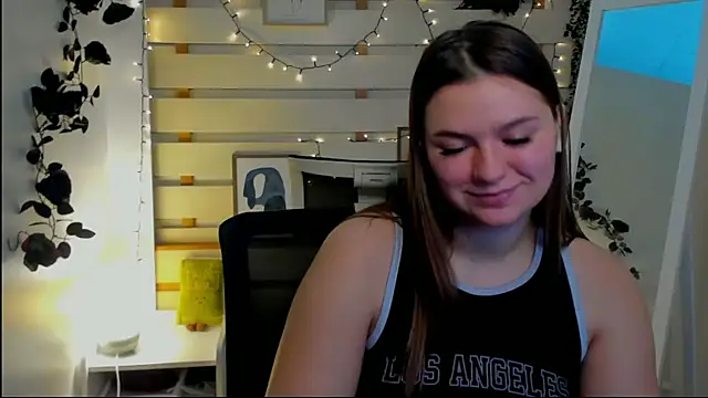 Snapshot of Josephine_Kiss chatting on March 2026 01:35:02 PM Josephine Kiss online show from March 2026 01:35:02 PM