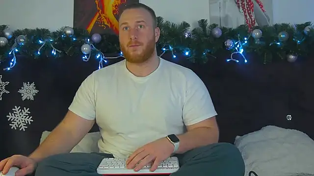 Snapshot of RoddyStill chatting on January 2025 07:44:02 AM RoddyStill online show from January 2025 07:44:02 AM