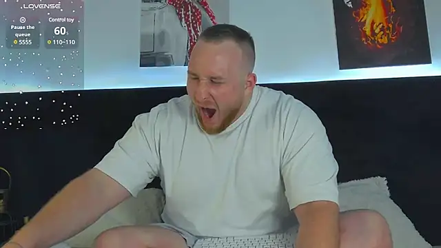 Snapshot of RoddyStill chatting on January 2025 07:45:01 AM RoddyStill online show from January 2025 07:45:01 AM