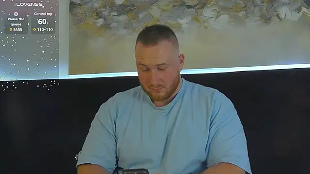 Snapshot of RoddyStill chatting on January 2025 11:43:01 AM RoddyStill online show from January 2025 11:43:01 AM