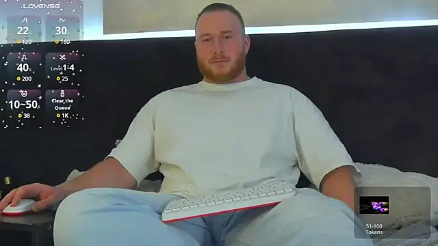 Snapshot of RoddyStill chatting on January 2025 11:37:02 AM RoddyStill online show from January 2025 11:37:02 AM