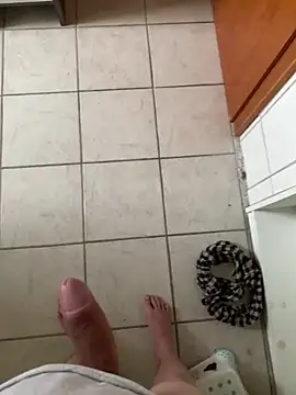 Snapshot of YoungDick25 chatting on October 2025 10:47:01 AM YoungDick25 online show from October 2025 10:47:01 AM