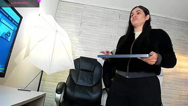 Snapshot of sussy__stone chatting on March 2026 11:43:02 AM sussy stone online show from March 2026 11:43:02 AM