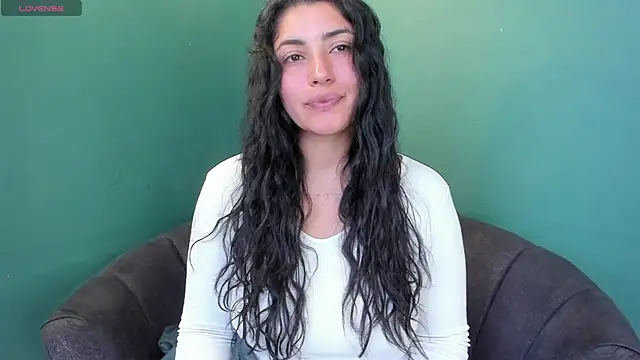 Snapshot of Danna_777_ chatting on December 2025 07:07:01 PM Danna 777 online show from December 2025 07:07:01 PM