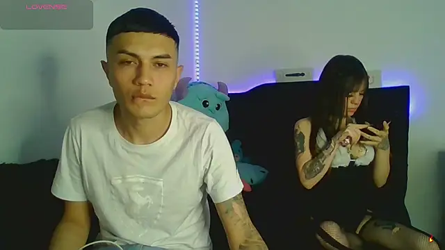 Tifanny Sweett online show from December 2025 03:35:02 AM