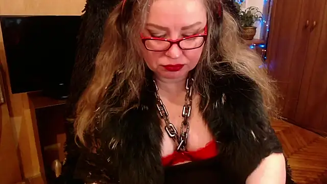 Snapshot of Miss_Tress chatting on December 2024 10:01:01 PM Miss Tress online show from December 2024 10:01:01 PM