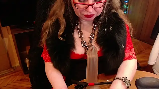 Snapshot of Miss_Tress chatting on January 2025 12:59:01 AM Miss Tress online show from January 2025 12:59:01 AM