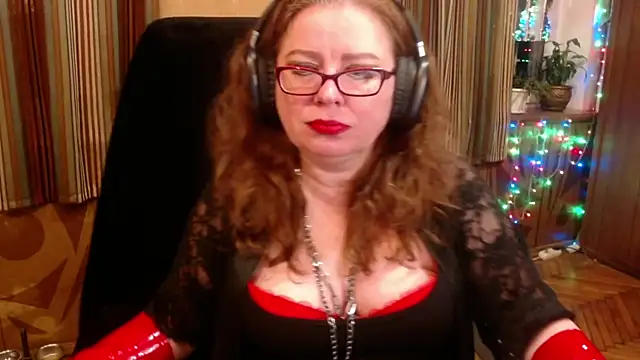 Snapshot of Miss_Tress chatting on October 2025 11:27:02 PM Miss Tress online show from October 2025 11:27:02 PM