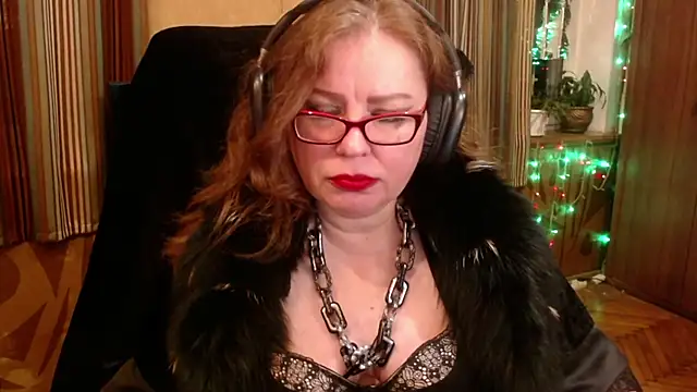 Snapshot of Miss_Tress chatting on October 2025 11:16:01 PM Miss Tress online show from October 2025 11:16:01 PM