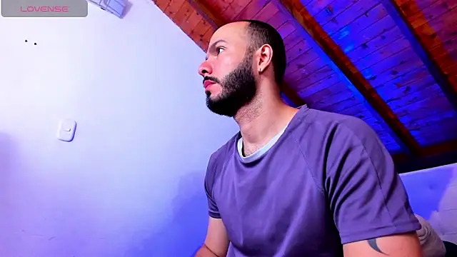 Tom Bailey online show from April 2026 12:50:02 PM