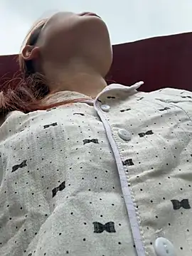 Emily 9xx online show from February 2025 02:51:02 AM