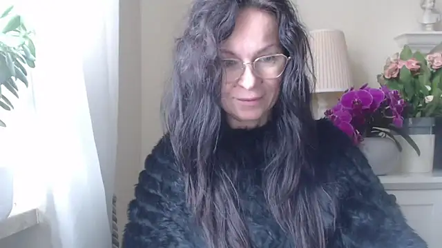 HelenLuxx online show from October 2025 07:12:01 AM