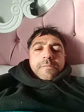 Muratcanik44 online show from February 2026 12:33:02 PM