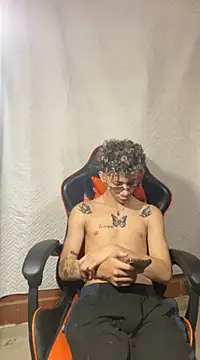 mateodeamjo online show from December 2024 09:56:02 AM