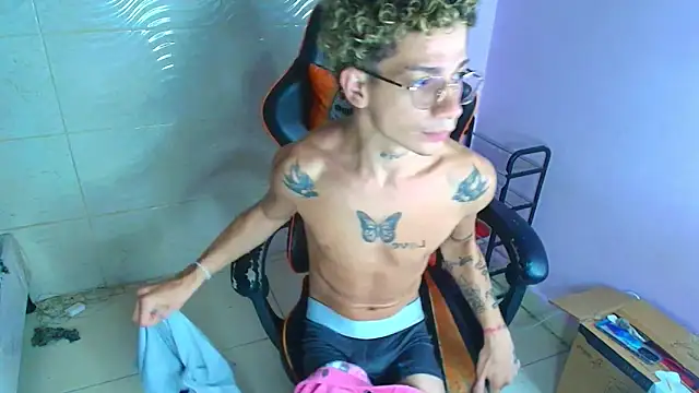 mateodeamjo online show from November 2025 10:07:01 AM