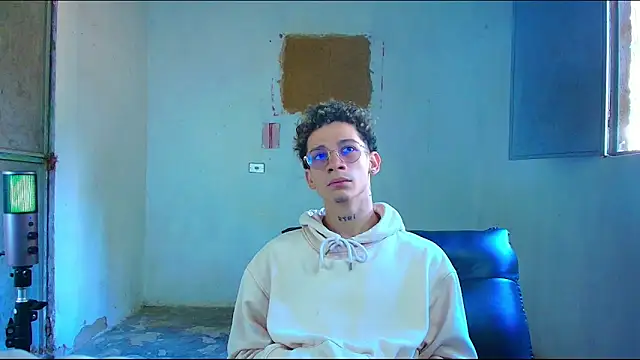 mateodeamjo online show from February 2026 01:48:02 PM