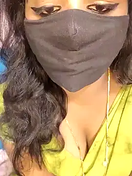 Snapshot of louise92 chatting on December 2024 04:12:02 PM louise92 online show from December 2024 04:12:02 PM