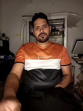 Joselatino23 online show from November 2025 06:01:01 AM