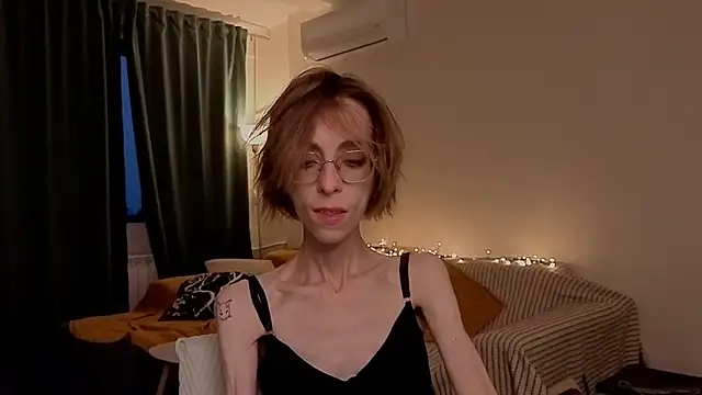 amber quell here online show from February 2026 04:11:02 PM