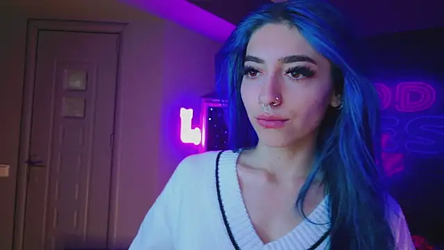 AriaVoss online show from December 2024 08:44:02 PM