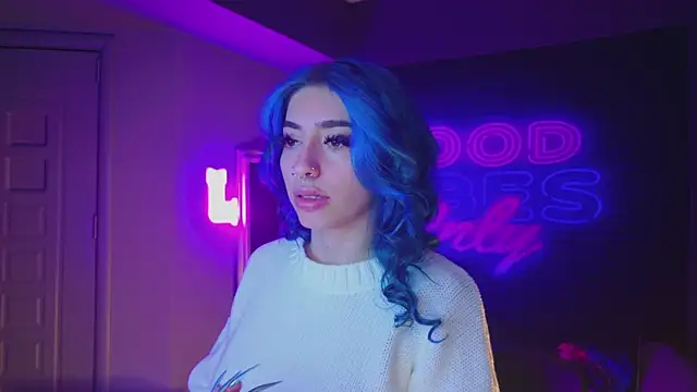 AriaVoss online show from December 2024 08:26:02 PM