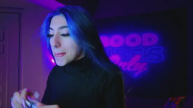 AriaVoss online show from January 2025 09:30:02 PM